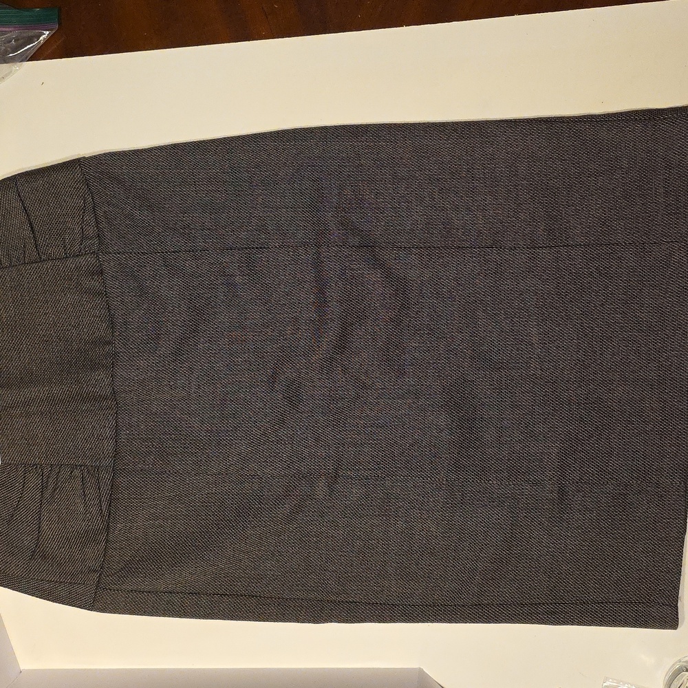 Studio Y Polyester Rayon Pencil Skirt 23 Inches Long Size 1/2